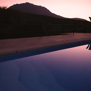 La Caseria Azul De Cuadros Casa rural